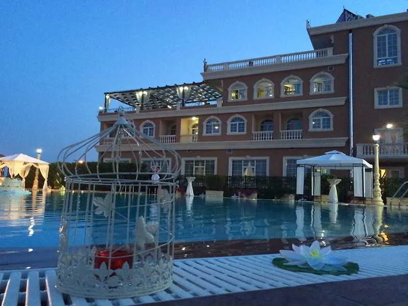 Ador Resort Rinas 4*,
